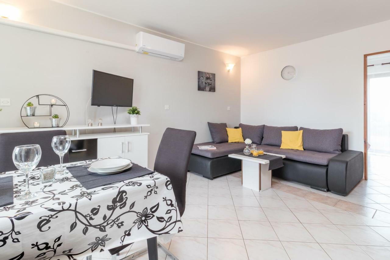 Rede Apartman
