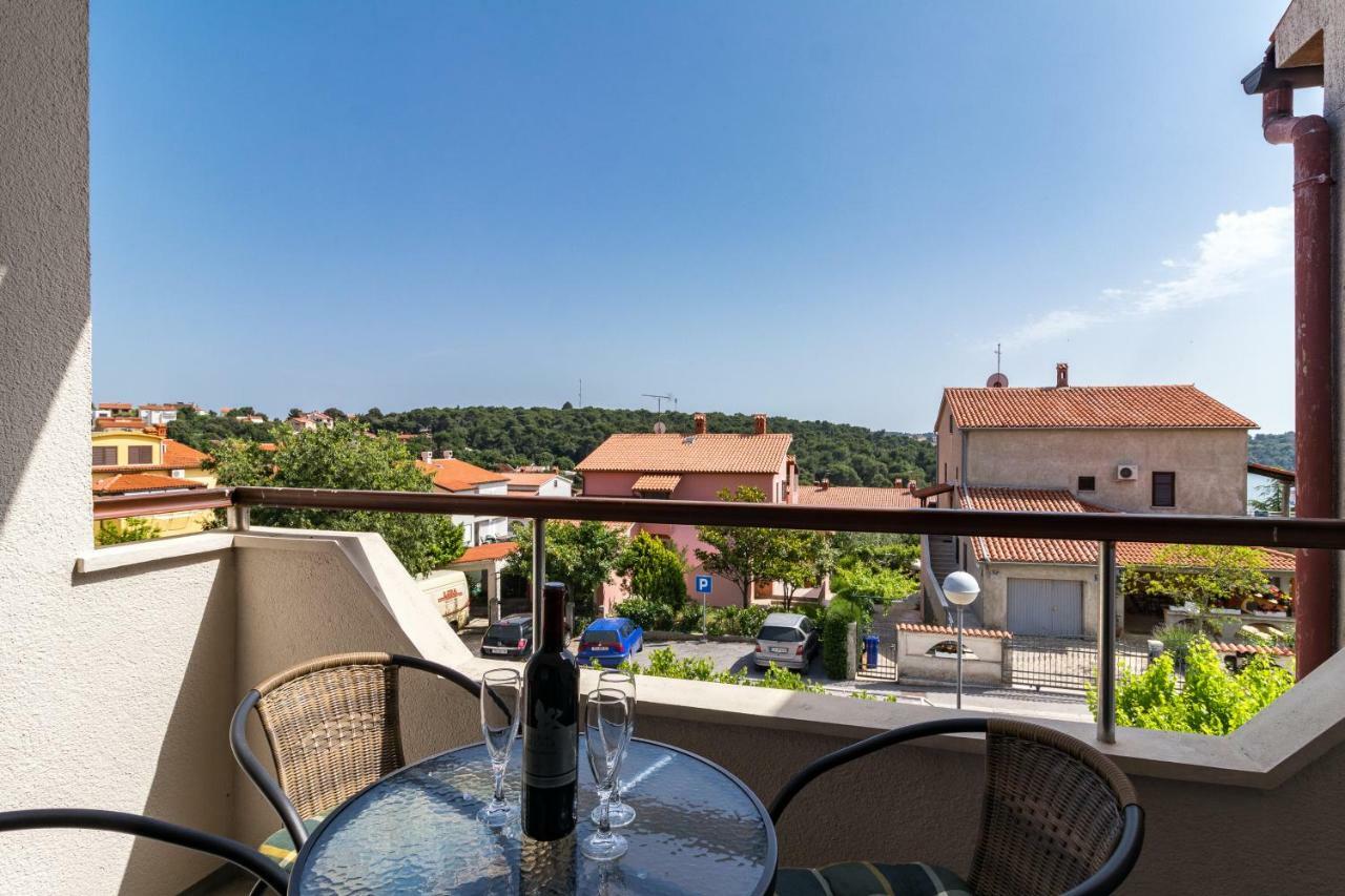 Apartma Rede Pula